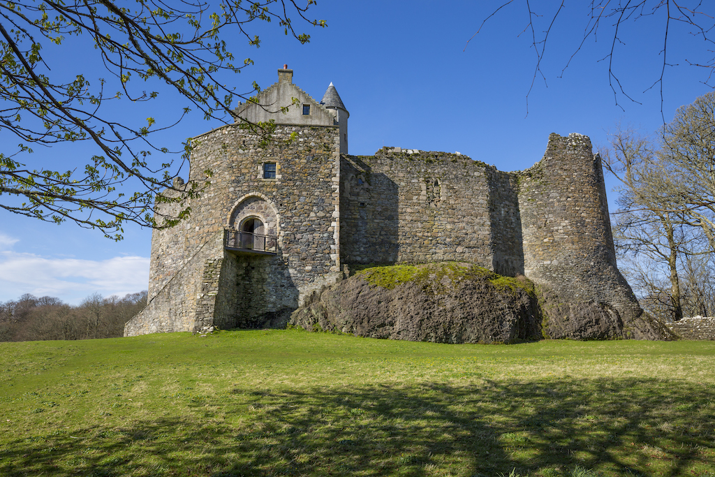 Activity Dunstaffnage Castle