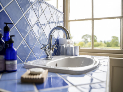 The Garden View - bathroom