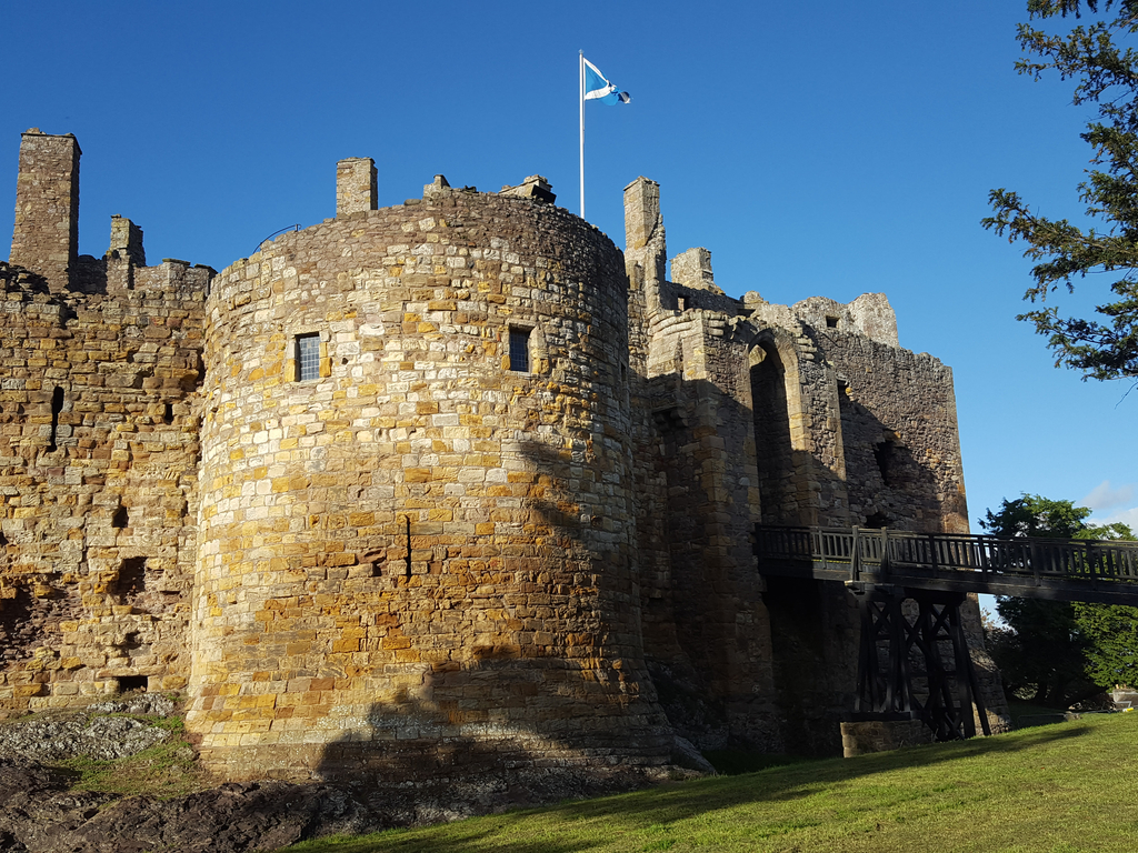 Activity Dirleton Castle and Garden