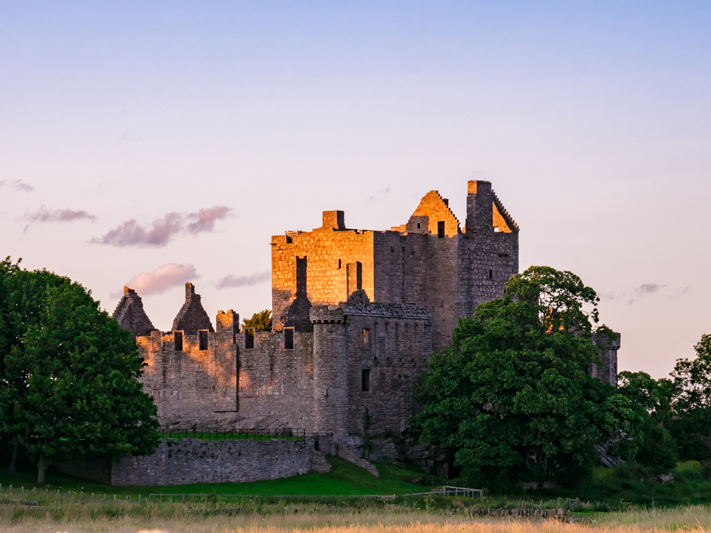 Activity Craigmillar Castle