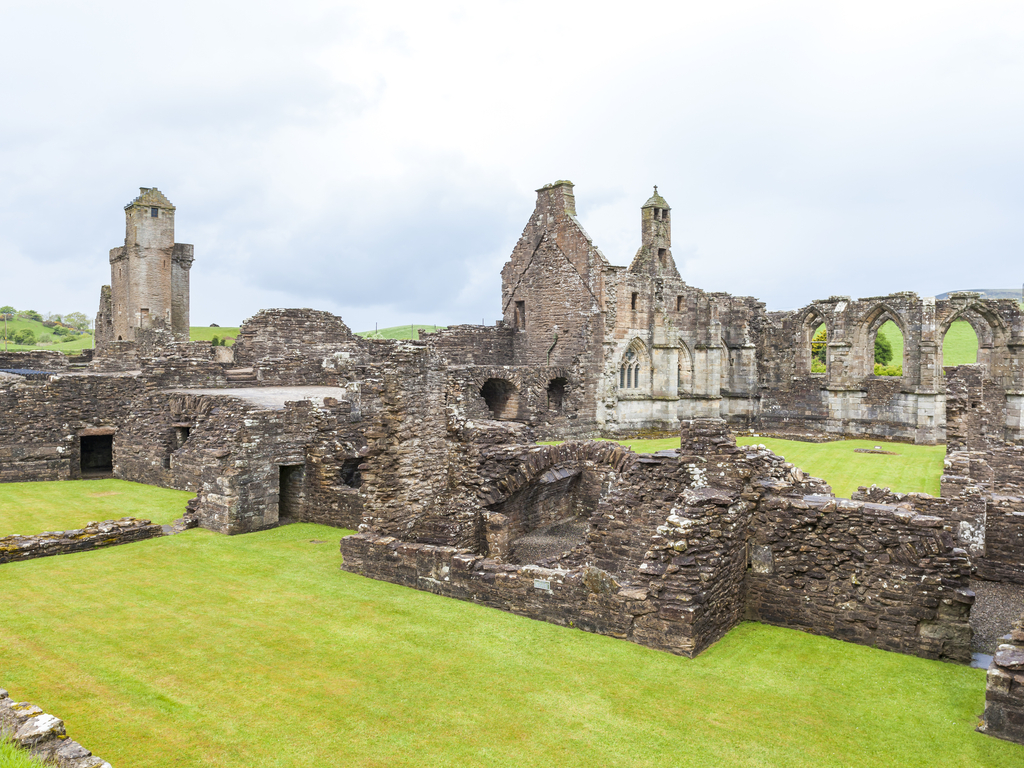 Activity Crossraguel Abbey