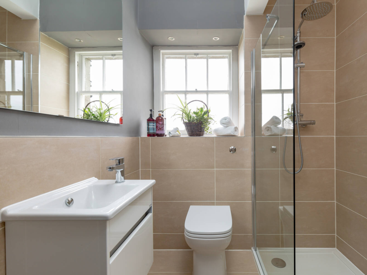 Pentland ensuite