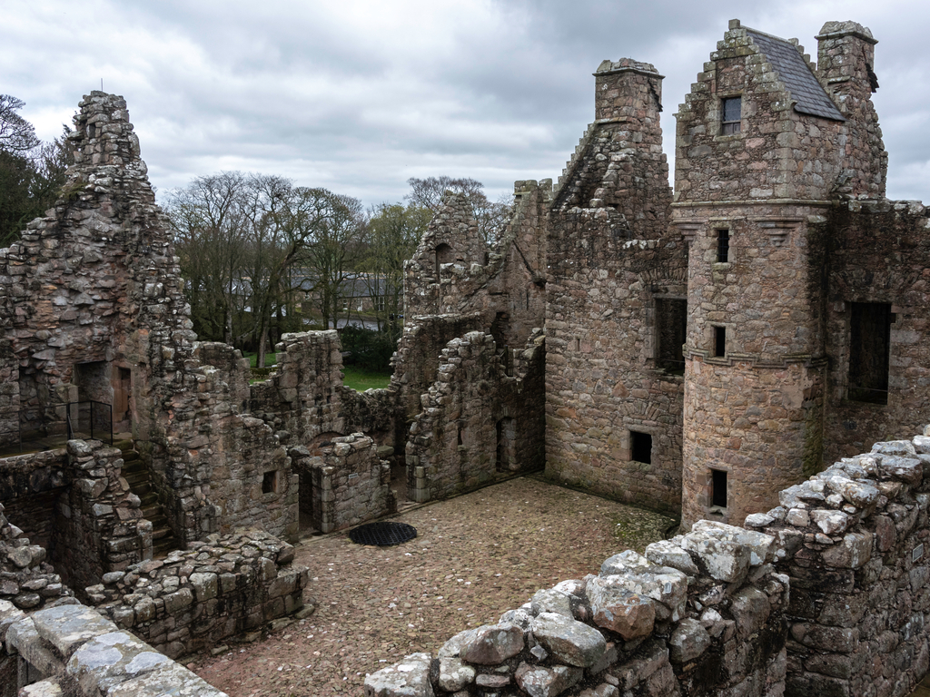 Activity Tolquhon Castle